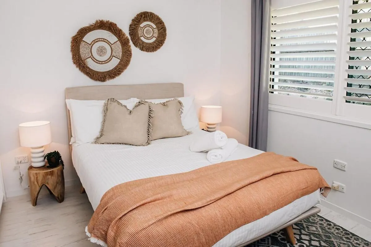 Holiday home Prime Location With Pool - Walk To Coolum Beach